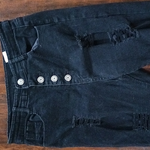 Trendy Stretch Skinny High Waisted Black Distressed Jeans Juniors Size 3 - Picture 2 of 6
